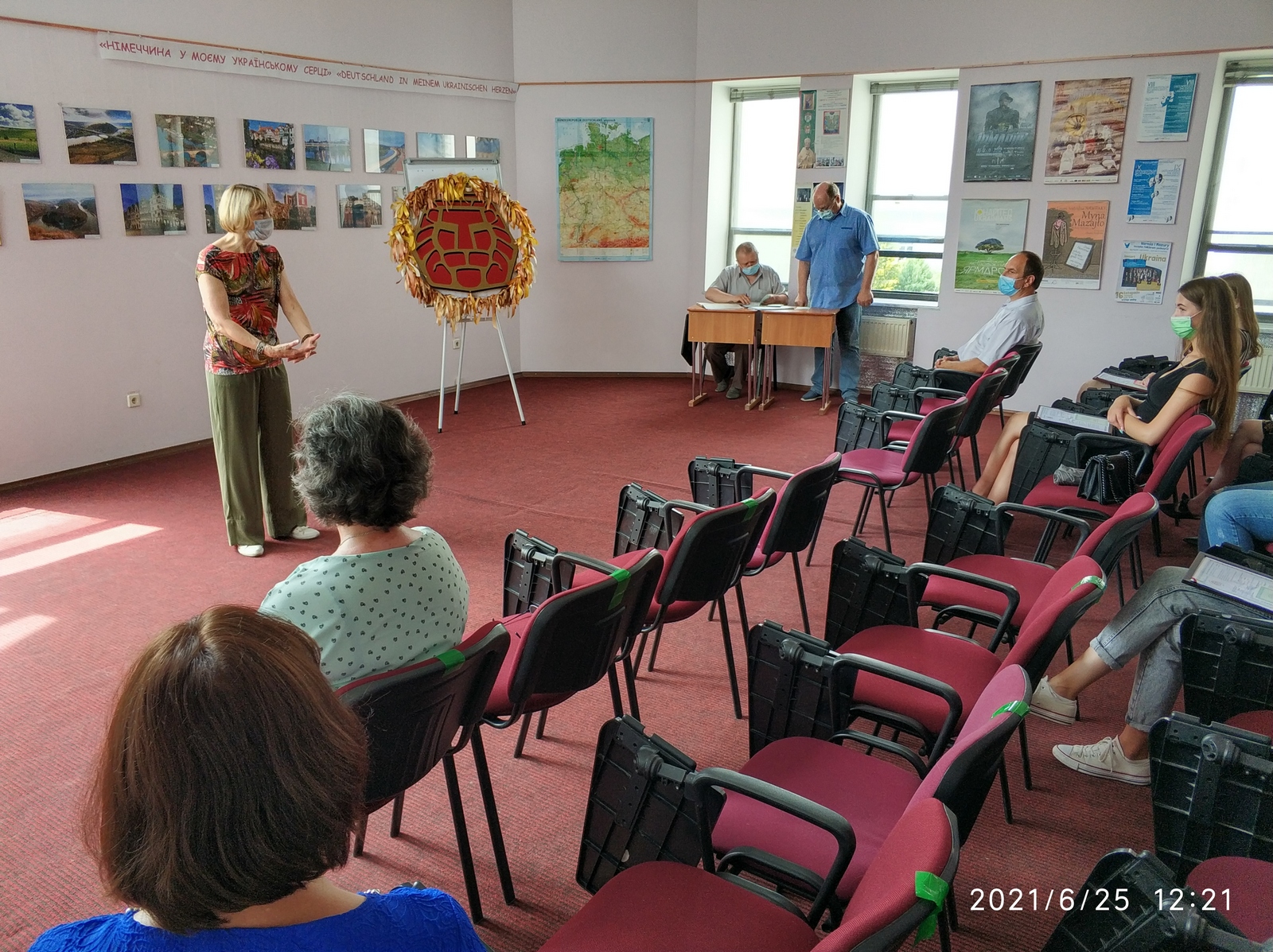 Випуск бакалаврів бакалавр, менеджмент, маркетинг, ЛІМ